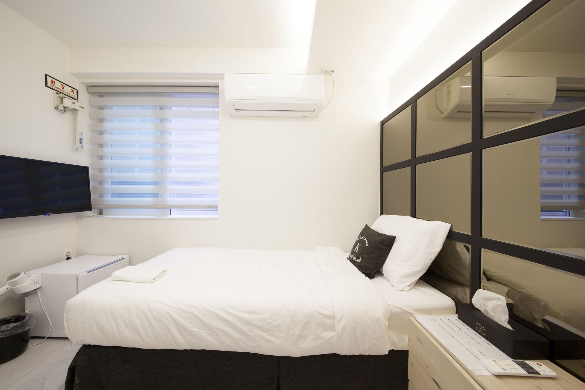 K-Guesthouse Seomyeon 1 Busan Esterno foto