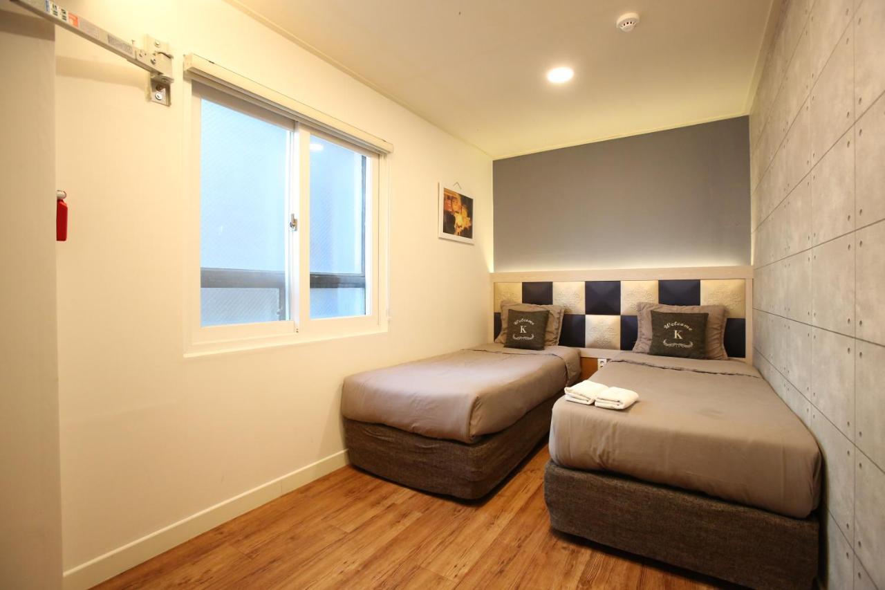 K-Guesthouse Seomyeon 1 Busan Esterno foto