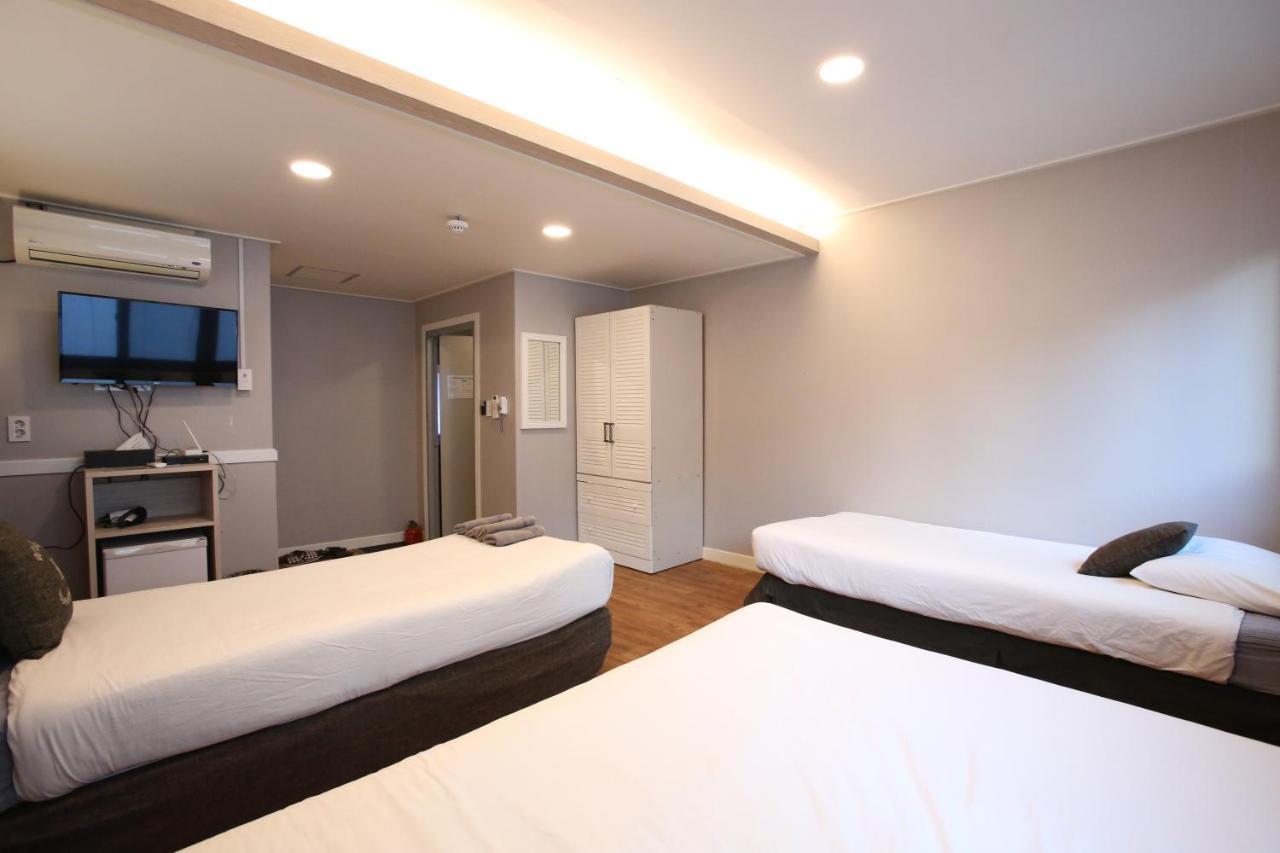 K-Guesthouse Seomyeon 1 Busan Esterno foto