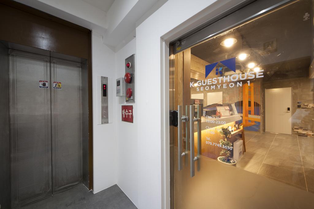 K-Guesthouse Seomyeon 1 Busan Esterno foto